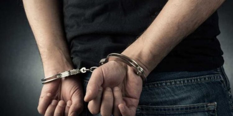 ΓΑΣΤΟΥΝΗ: Σύλληψη για καταδικαστική απόφαση