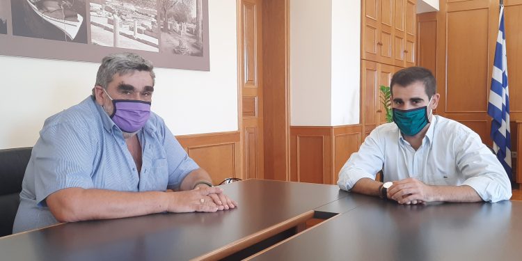 Συνάντηση Αντιπεριφερειάρχη Π.Ε Ηλείας Β. Γιαννόπουλου με τους νέους Διευθυντές Α/θμιας και Β/θμιας Εκπαίδευσης Ν. Ηλείας