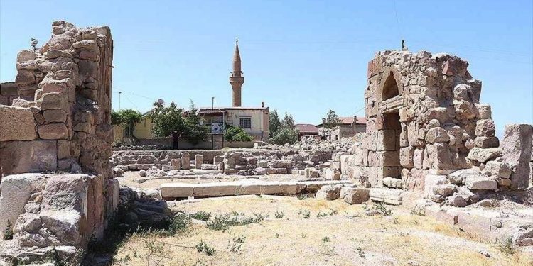 Ανακάλυψη εκκλησίας 1600 ετών στην περιοχή της Νίγδης