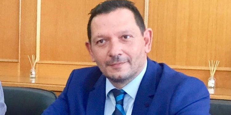 ΓΙΑΝΝΗΣ ΠΑΠΑΔΗΜΗΤΡΙΟΥ: “Προς αποκατάσταση της αλήθειας σχετικά με το θέμα της αγοράς τριών μεταχειρισμένων απορριμματοφόρων”