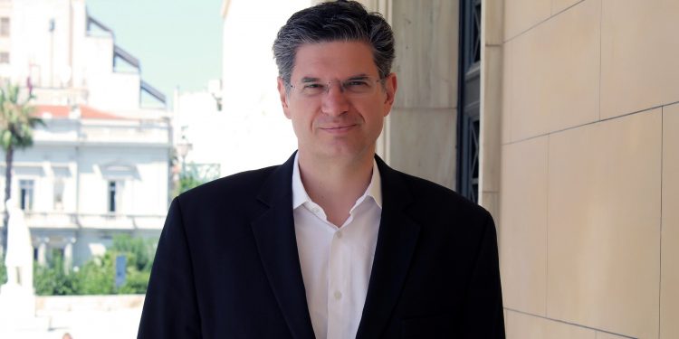 ΔΙΟΝΥΣΗΣ ΚΑΛΑΜΑΤΙΑΝΟΣ: “Ο πρωτογενής τομέας στο περιθώριο με επιλογή της κυβέρνησης”