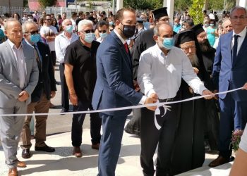 Στον αγιασμό και στα εγκαίνια του νέου Λυκείου Θέρμου, ο Περιφερειάρχης Δυτικής Ελλάδας, Νεκτάριος Φαρμάκης