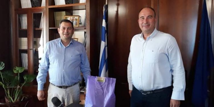 Θ.ΒΑΣΙΛΟΠΟΥΛΟΣ: Συντονισμός ενεργειών με αντιπεριφερειάρχη Κορινθίας για ανοικτά αγροτικά θέματα