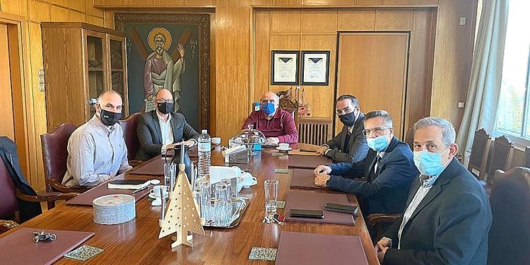 Επίσκεψη και συνάντηση εργασίας του Περιφερειάρχη Δυτικής Ελλάδας, Νεκτάριου Φαρμάκη στην Πρυτανεία του Πανεπιστημίου Πατρών