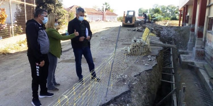 ΔΗΜΟΣ ΠΗΝΕΙΟΥ: Συνεχίζονται οι εργασίες στο 2ο Δημοτικό Σχολείο