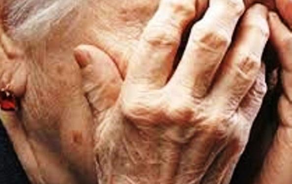 Εξιχνιάστηκε ληστεία σε βάρος ηλικιωμένης γυναίκας σε χωριό της Αρχαίας Ολυμπίας
