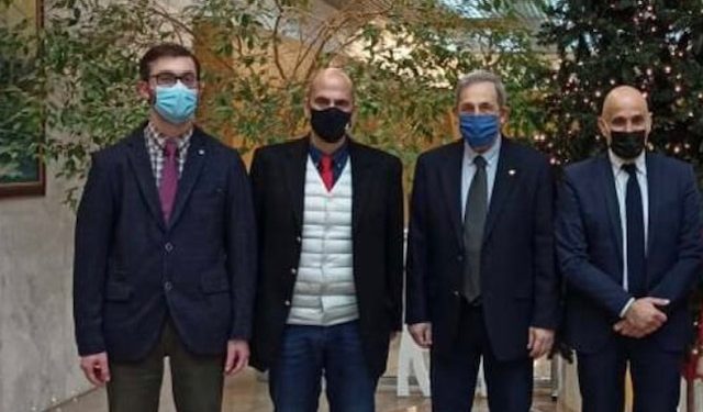 ΠΕΡΙΦΕΡΕΙΑ ΔΥΤΙΚΗΣ ΕΛΛΑΔΑΣ: Η αναγκαιότητα του εμβολιασμού και τα δεδομένα ασφάλειας και αποτελεσματικότητας έναντι του SARS-Cov2