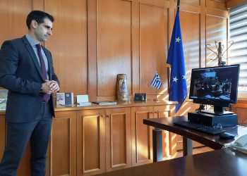 Παραδοσιακά κάλαντα…διαδικτυακά, στον Αντιπεριφερειάρχη Π.Ε Ηλείας Β. Γιαννόπουλο
