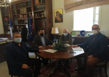 ΔΗΜΟΣ ΠΥΡΓΟΥ: Συνάντηση δημάρχου με τον Πρόεδρο του Οικονομικού Επιμελητηρίου Δυτικής Ελλάδας Γιώργο Παππά