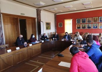 ΔΗΜΑΡΧΟΣ ΠΥΡΓΟΥ: Συνάντηση με τους γυμναστές του Προγράμματος «Άθληση για Όλους» ενόψει της έναρξης