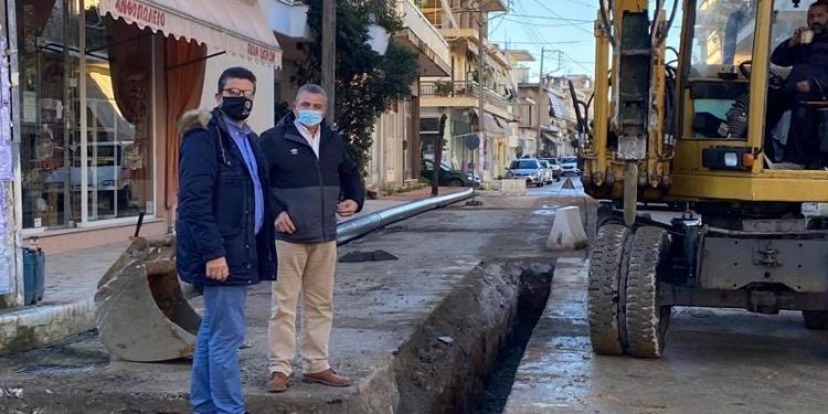 Επίσκεψη στο  έργο που αφορά την αντικατάσταση των Αγωγών Ύδρευσης από τον Δήμαρχο Ανδραβίδας-Κυλλήνης κ. Λέντζα Γ.