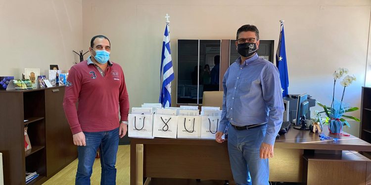 Δωρεά 10 tablets από την ξενοδοχειακή μονάδα Grecotel Riviera Olympia για τους μαθητές του Δήμου Ανδραβίδας-Κυλλήνης