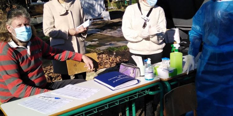 ΔΗΜΟΣ ΠΥΡΓΟΥ: Διενέργεια δεκάδων τεστ ανίχνευσης Covid-19 σε καταυλισμούς  Ρομά
