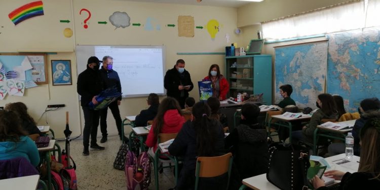 ΔΗΜΟΣ ΠΥΡΓΟΥ: Ενημέρωση για την Ανακύκλωση σε Δημοτικά σχολεία