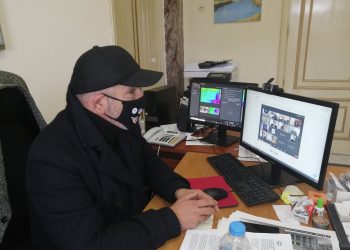 ΔΗΜΟΣ ΠΥΡΓΟΥ: Τηλεδιάσκεψη για την προστασία των Ρομά από τον covid-19