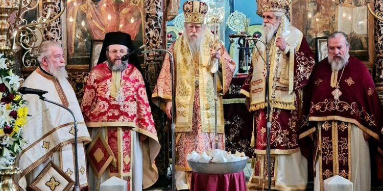 Πρωτόγνωρος και λιτός λόγω Covid-19, ο εορτασμός του Αγίου Χαραλάμπους στον Πύργο