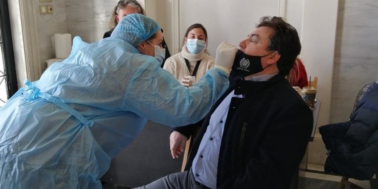 Αρνητικά τα 180 rapid tests του ΕΟΔΥ στον Πύργο