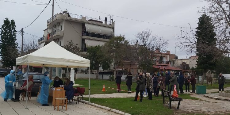 Εξέταση με rapid tests στη Βάρδα του Δήμου Ανδραβίδας-Κυλλήνης