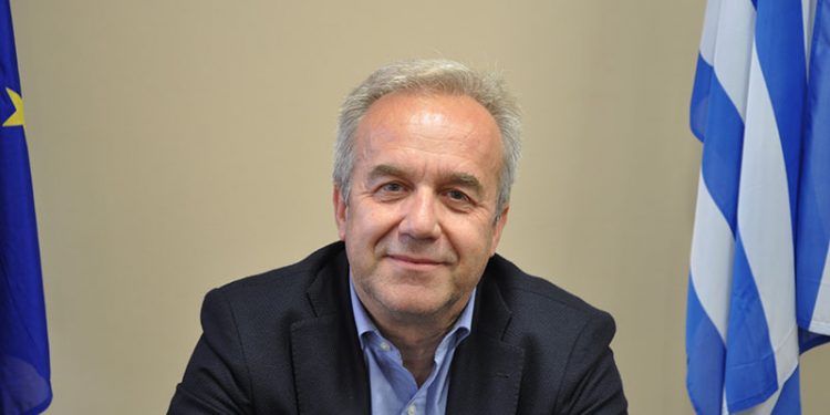 ΚΩΣΤΑΣ ΛΕΒΕΝΤΗΣ: “Επιπτώσεις της πανδημίας Covid-19 στο Λιανικό Εμπόριο και Πρόγραμμα επιδότησης επιχειρήσεων για δημιουργία ηλεκτρονικών καταστημάτων”