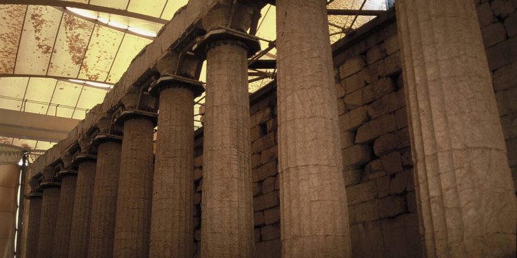 ΟΙΚΟΛΟΓΟΙ ΠΡΑΣΙΝΟΙ: Ανάπτυξη αιολικού σταθμού στην περιοχή του Επικούριου Απόλλωνα;