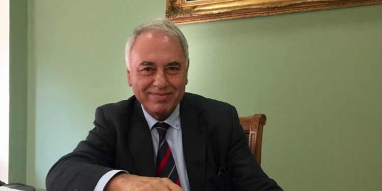 ΝΩΝΤΑΣ ΚΥΡΙΑΖΗΣ: “Ο Χ Ι στην αφαίρεση οξυγόνου Δημοκρατίας”