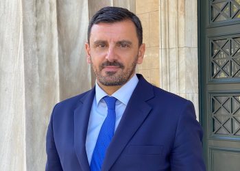 ΑΝΔΡΕΑΣ ΝΙΚΟΛΑΚΟΠΟΥΛΟΣ: “Συλλυπητήρια για την απώλεια του Λεωνίδα Καρνάρου”