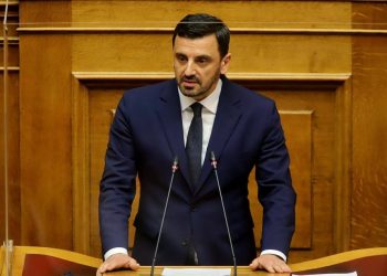 ΑΝΔΡΕΑΣ ΝΙΚΟΛΑΚΟΠΟΥΛΟΣ: “Περιμένουμε και την αναβάθμιση των Πανεπιστημιακών Σχολών στην Ηλεία”