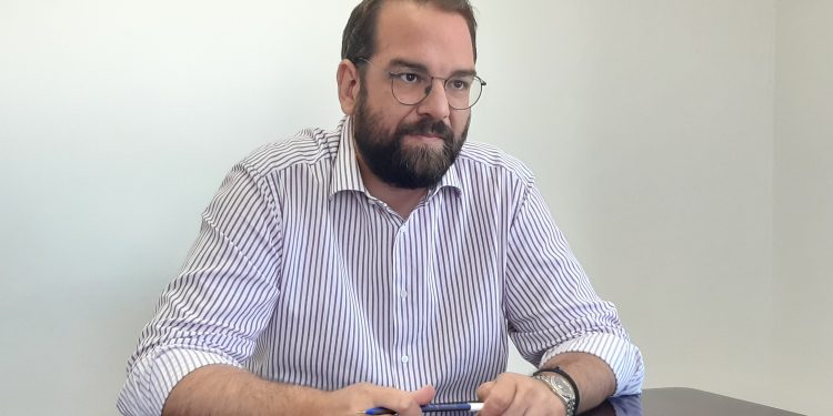 ΝΕΚΤΑΡΙΟΣ ΦΑΡΜΑΚΗΣ ΠΡΟΣ ΕΝΠΕ: “Οι μεταφορείς να λάβουν ως αποζημίωση μέρος των πόρων μεταφοράς μαθητών για τα δρομολόγια που δεν έγιναν λόγω κλειστών σχολείων”