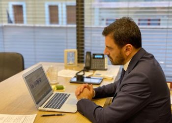 ΑΝΔΡΕΑΣ ΝΙΚΟΛΑΚΟΠΟΥΛΟΣ: “Σύγχρονη Εξωτερική Πολιτική με ισχυρό Απόδημο Ελληνισμό”