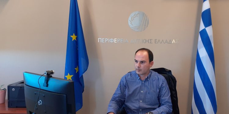 ΠΕΡΙΦΕΡΕΙΑ ΔΥΤΙΚΗΣ ΕΛΛΑΔΑΣ: Τηλεδιάσκεψη για τη σωτηρία των πλατάνων από το μεταχρωματικό έλκος