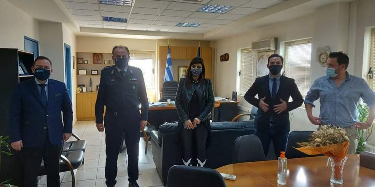 ΠΕΡΙΦΕΡΕΙΑ ΔΥΤΙΚΗΣ ΕΛΛΑΔΑΣ: Επισκέψεις στα Σώματα Ασφαλείας της Ηλείας