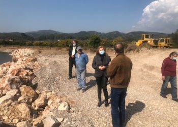 ΔΙΟΝΥΣΙΑ ΑΥΓΕΡΙΝΟΠΟΥΛΟΥ: Επίσκεψη στον Δήμο Αρχαίας Ολυμπία και το Δήμο Ζαχάρως – Φιγαλείας για τη διαχείριση των υδάτων