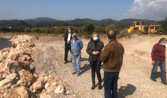 ΔΙΟΝΥΣΙΑ ΑΥΓΕΡΙΝΟΠΟΥΛΟΥ: Επίσκεψη στον Δήμο Αρχαίας Ολυμπία και το Δήμο Ζαχάρως – Φιγαλείας για τη διαχείριση των υδάτων