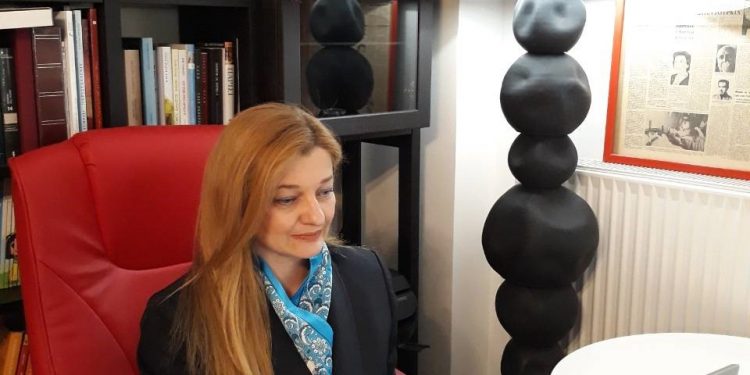 ΔΙΟΝΥΣΙΑ ΑΥΓΕΡΙΝΟΠΟΥΛΟΥ: Πρωτοβουλίες για την ορθή διαχείριση των υδάτινων πόρων στην αγροτική παραγωγή