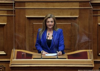 ΔΙΟΝΥΣΙΑ ΑΥΓΕΡΙΝΟΠΟΥΛΟΥ: Μέριμνα για τη διεύρυνση της βάσης των δικαιούχων της 7ης επιστρεπτέας προκαταβολής