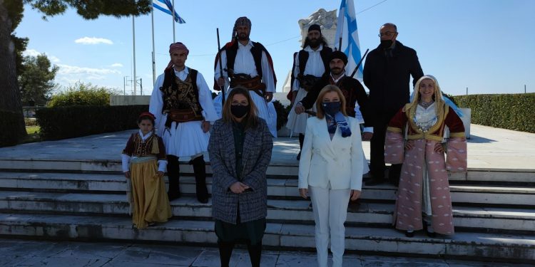 ΔΙΟΝΥΣΙΑ ΑΥΓΕΡΙΝΟΠΟΥΛΟΥ: “Τα ελληνικά ιδεώδη ενέπνευσαν, εμπνέουν και θα εμπνέουν!”