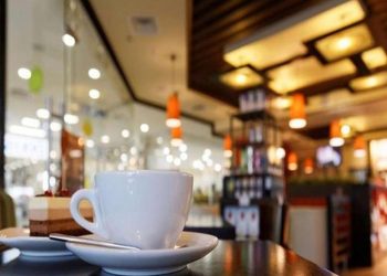 ΑΜΑΛΙΑΔΑ: Πρόστιμο 5.000 ευρώ σε ιδιοκτήτη καταστήματος λόγω παραβίασης μέτρων λόγω Covid