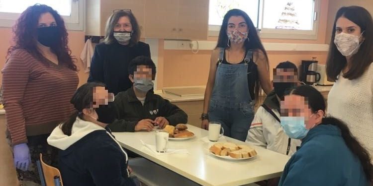 Καλημέρα…..με υγιεινό πρωινό στο Ε.Ε.Ε.Ε.Κ. ΠΥΡΓΟΥ!