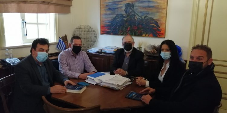 ΤΑΚΗΣ ΑΝΤΩΝΑΚΟΠΟΥΛΟΣ: “Σε λάθος χρόνο (πανδημία) με λάθος τρόπο (αντικανονικότητα)”