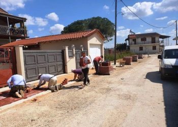 ΔΗΜΟΣ ΠΗΝΕΙΟΥ: Ξεκίνησε η τοποθέτηση κυβόλιθων