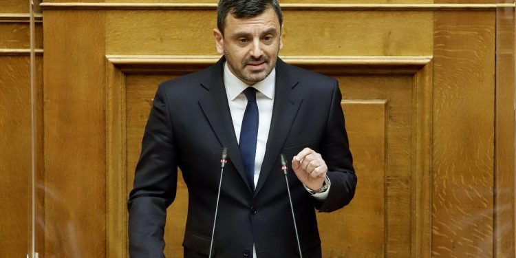 ΑΝΔΡΕΑΣ ΝΙΚΟΛΑΚΟΠΟΥΛΟΣ: “Θωρακίζουμε την Δημοκρατία όπως προβλέπει το Σύνταγμα”