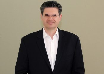 ΔΙΟΝΥΣΗΣ ΚΑΛΑΜΑΤΙΑΝΟΣ: “Εφαρμογή μιας άλλης πολιτικής πριν να είναι πολύ αργά”