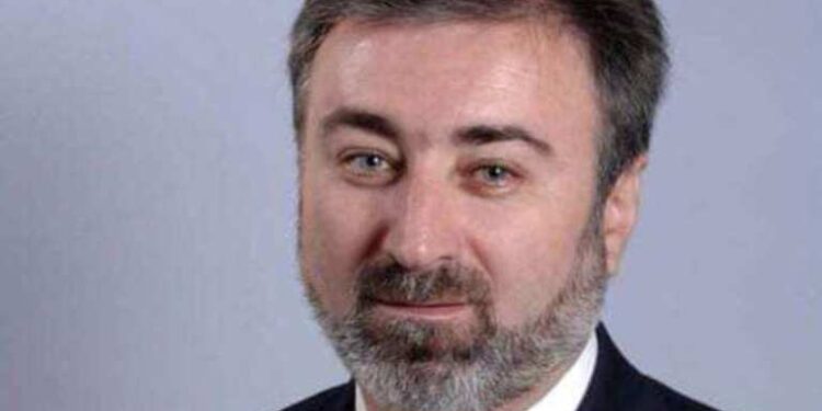 ΓΙΩΡΓΟΣ ΠΑΝΑΓΟΥΛΙΑΣ: “Σε ανάμνηση του ρόλου του Ποντίου Πιλάτου που υποδύεται με μοναδικό τρόπο ο δημοτικός σύμβουλος κ. Διον. Γεωργόπουλος”