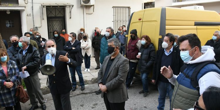 ΑΠΟΣΤΟΛΟΣ ΚΑΤΣΙΦΑΡΑΣ: “Δίπλα στους εργαζόμενους του μόχθου και της γειτονιάς”