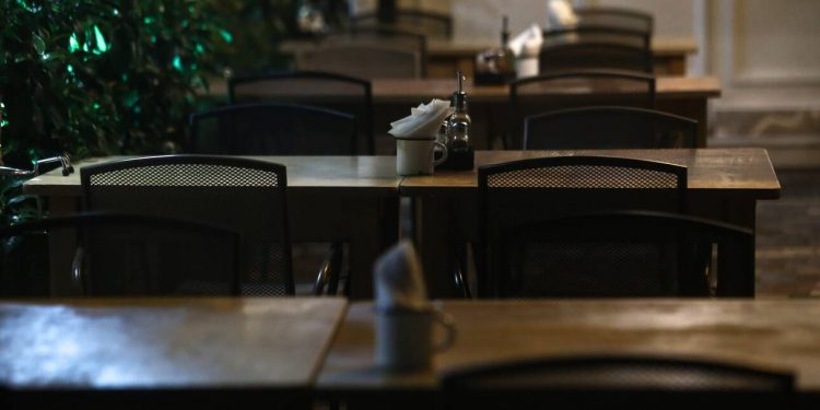 ΠΥΡΓΟΣ: Πρόστιμο 5.000 ευρώ σε ιδιοκτήτρια καταστήματος λόγω παραβίασης μέτρων για τον Covid 19