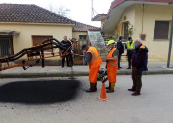 ΔΗΜΟΣ ΠΗΝΕΙΟΥ: Αποκατάσταση οδοστρώματος  με τη μέθοδο της εκτοξευόμενης ασφάλτου