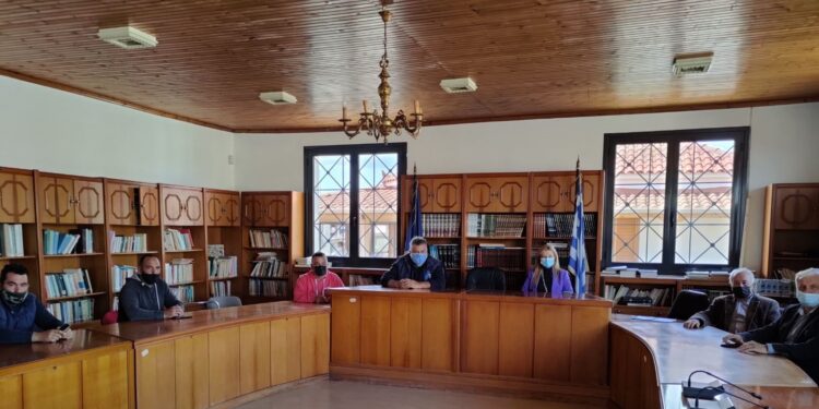 ΔΙΟΝΥΣΙΑ ΑΥΓΕΡΙΝΟΠΟΥΛΟΥ: Συνάντηση με αγρότες του Δ. Πηνειού