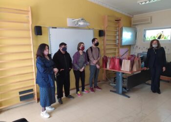 Ευχές και πασχαλινά δώρα από το ΚΔΑΠ Αμεα ΔΙΑΠΛΑΣΙΣ Πύργου