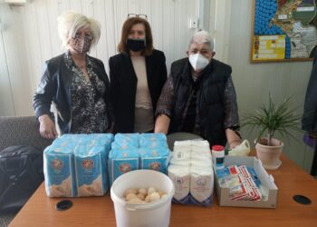 Ε.Ε.Ε.Ε.Κ Πύργου: Ευχαριστήριο για την προσφορά υλικών για πασχαλινά κουλούρια.