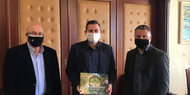Συνεργασία με τα Ιόνια Νησιά στον αγροδιατροφικό τομέα